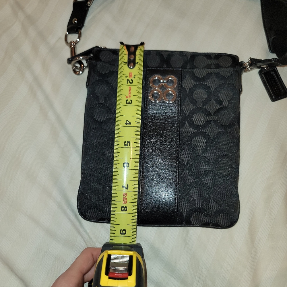 Coach Crossbody - Picture 7 of 7